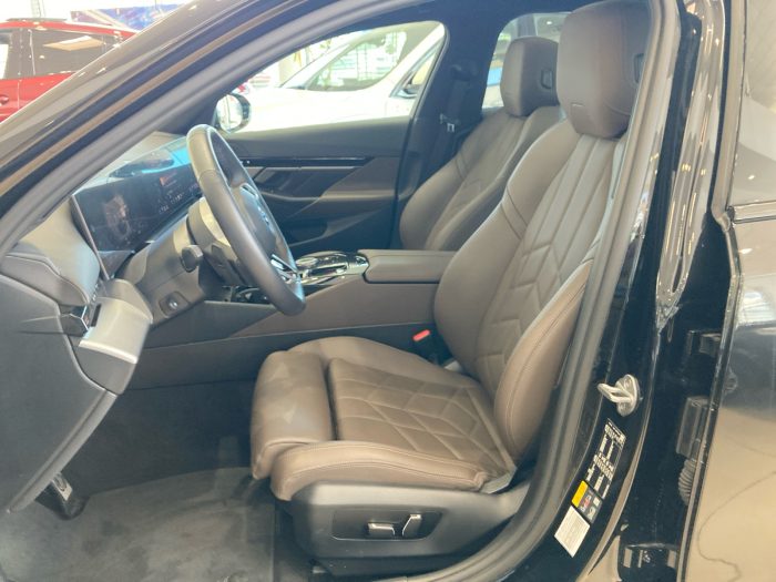 BMW Seria 5, 530E, 2024, 23431 km