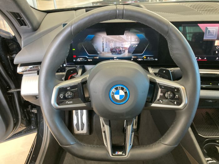 BMW Seria 5, 530E, 2024, 23431 km