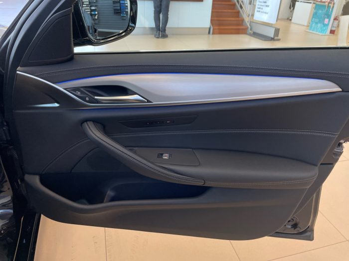 BMW Seria 5, 530I XDRIVE, 2021, 11700 km