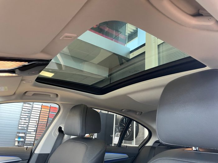 BMW Seria 5, 530I XDRIVE, 2021, 11700 km