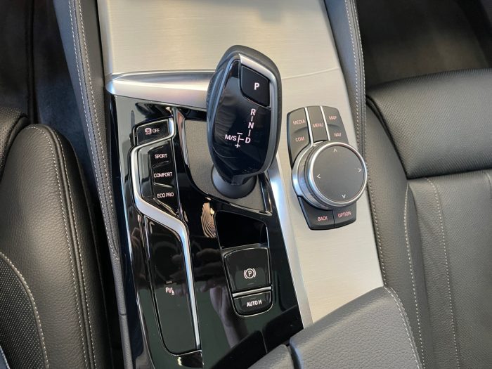 BMW Seria 5, 530I XDRIVE, 2021, 11700 km