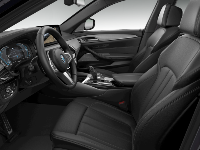 BMW Seria 5, 545E XDRIVE, 2022, 70431 km
