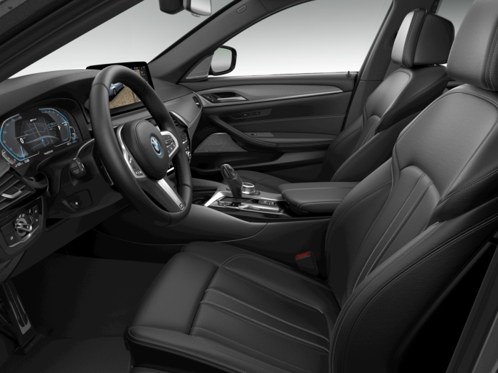 BMW Seria 5, 545E XDRIVE, 2022, 97000 km