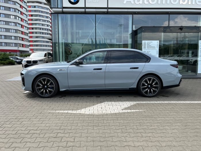 BMW Seria 7, I7 M70 XDRIVE, 2023, 17700 km