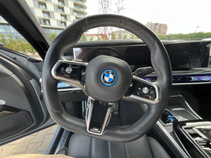BMW Seria 7, I7 M70 XDRIVE, 2023, 17700 km