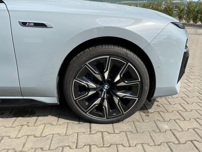 BMW Seria 7, I7 M70 XDRIVE, 2023, 17700 km