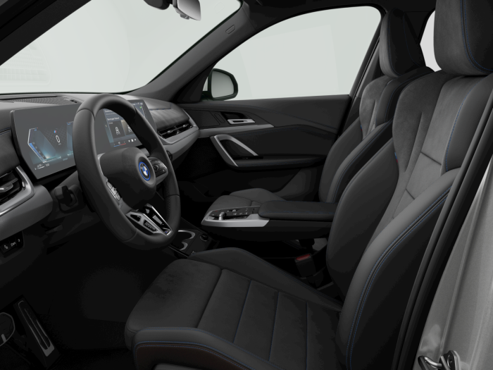 BMW X1, X1 XDRIVE25E, 2024, 9400 km