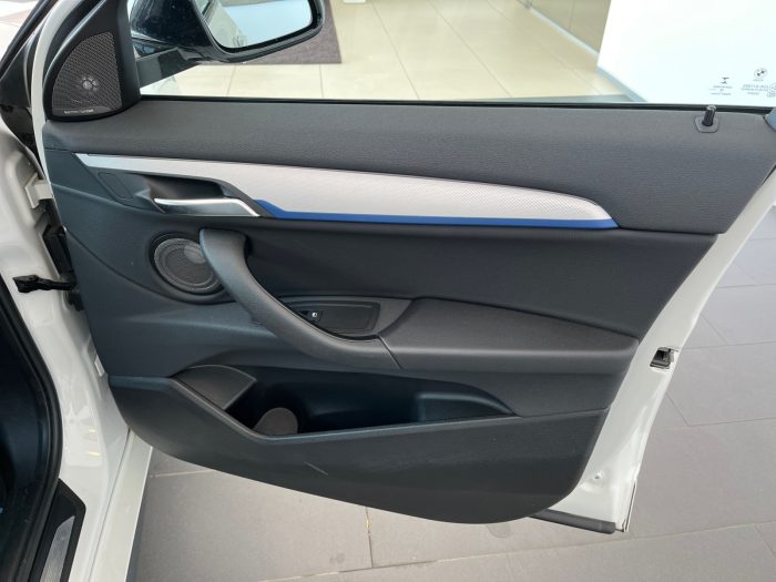 BMW X2, X2 XDRIVE25E, 2020, 79700 km