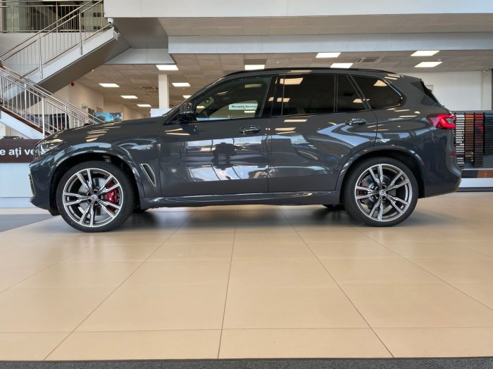 BMW X5, X5 M50I, 2022, 83333 km