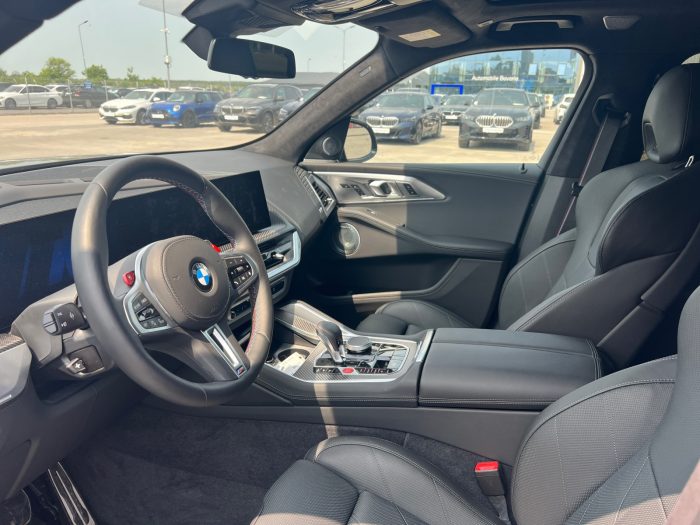 BMW XM, XM 50E, 2024, 8400 km