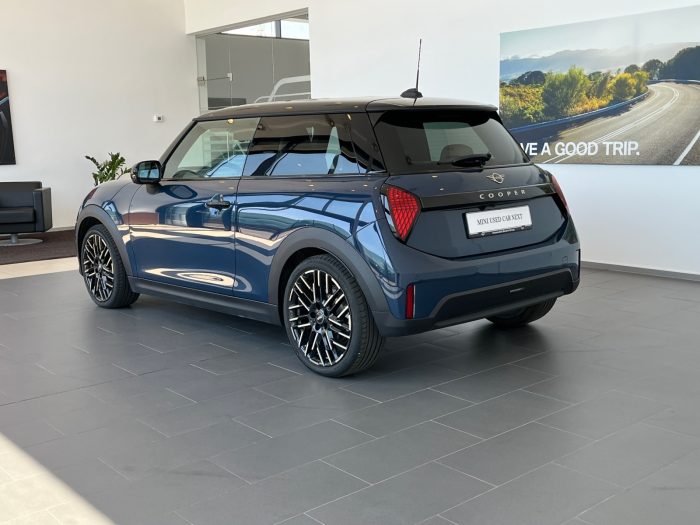 MINI Cooper C, COOPER C, 2024, 4450 km
