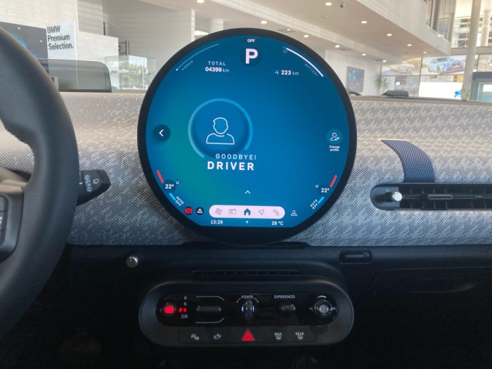 MINI Cooper E, COOPER E, 2024, 4394 km