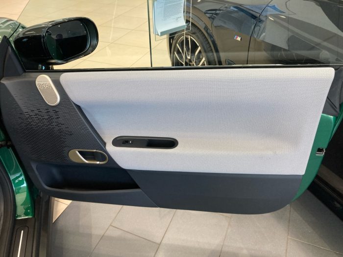 MINI Cooper E, COOPER E, 2024, 4394 km
