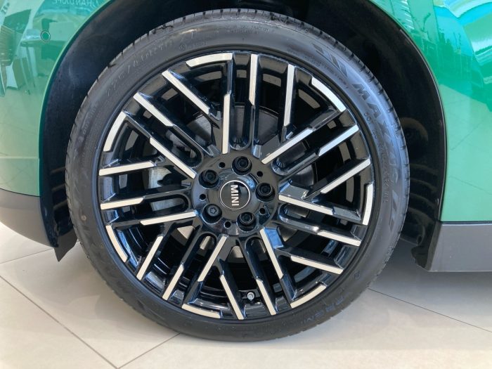 MINI Cooper E, COOPER E, 2024, 4394 km