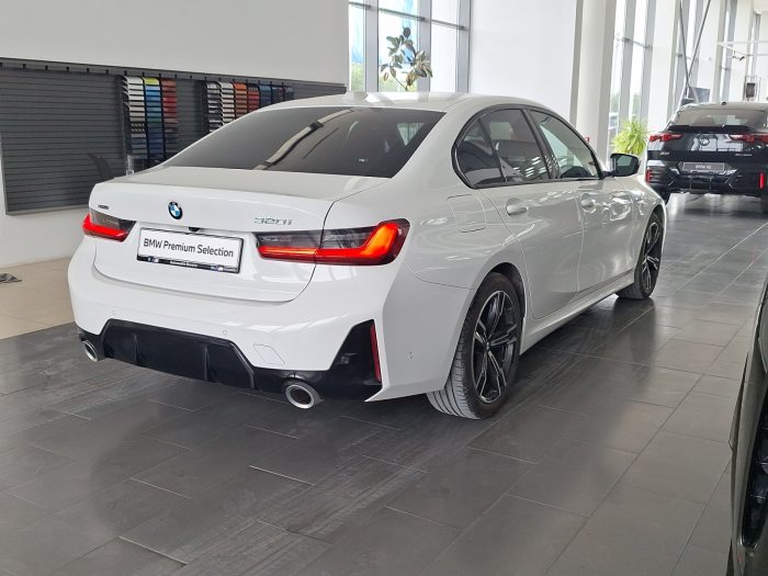 BMW Seria 3, 320I XDRIVE, 2024, 8428 km