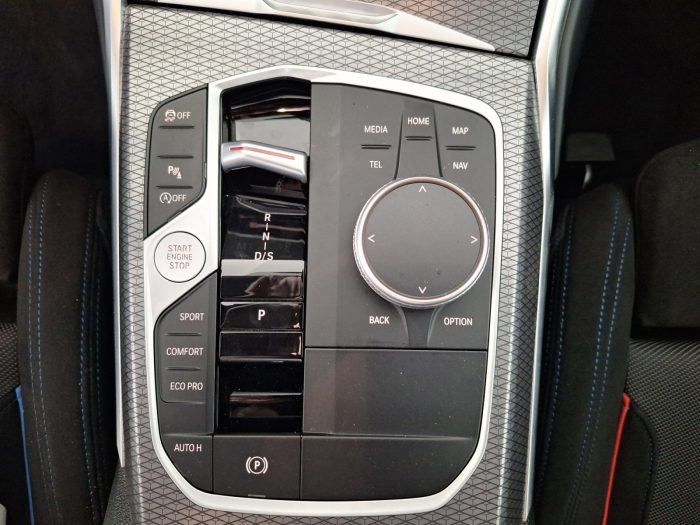BMW Seria 3, 320I XDRIVE, 2024, 8428 km