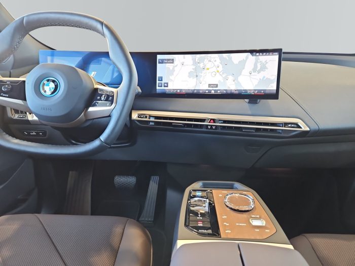 BMW iX, IX XDRIVE50, 2024, 992 km