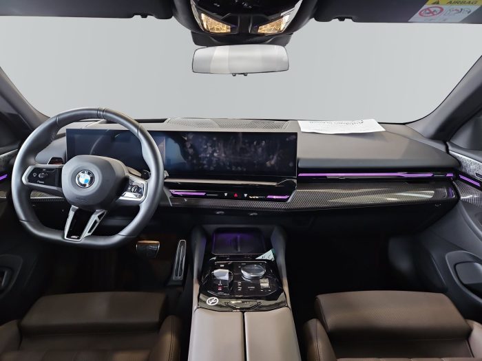 BMW Seria 5, 540D XDRIVE, 2024, 23643 km