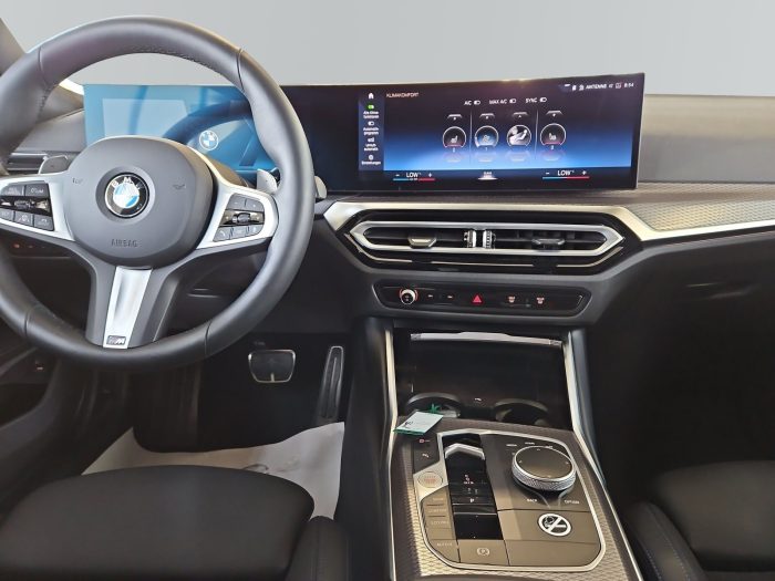 BMW Seria 3, 330D XDRIVE, 2024, 15341 km