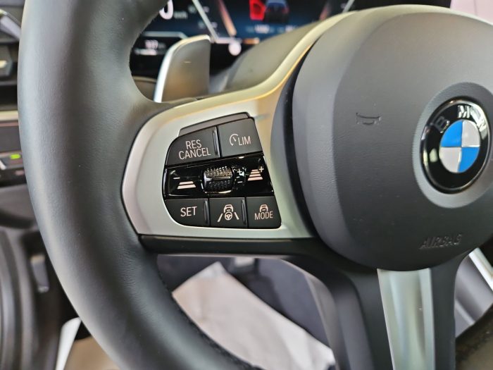 BMW Seria 3, 330D XDRIVE, 2024, 15341 km