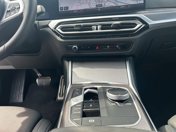 BMW Seria 3, 320D, 2024, 26458 km