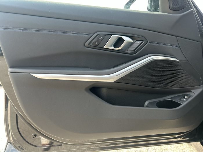 BMW Seria 3, 320D, 2024, 26458 km