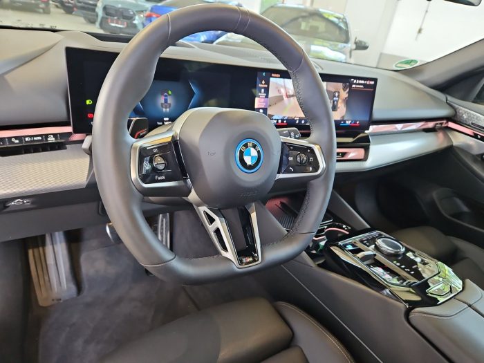 BMW Altele, I5 XDRIVE40, 2025, 14005 km