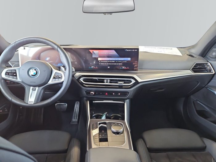 BMW Seria 3, 330E, 2024, 24655 km