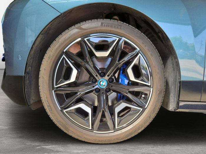 BMW iX, IX XDRIVE50, 2024, 18020 km
