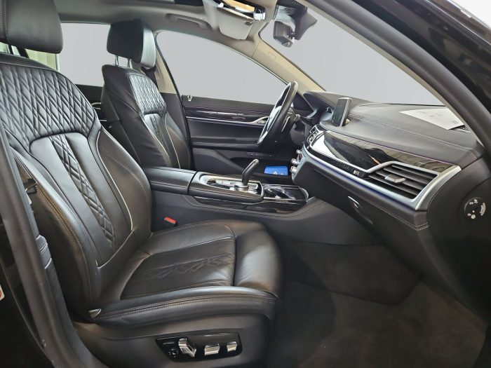 BMW Seria 7, 730D, 2021, 62982 km