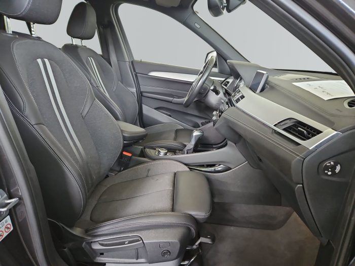 BMW X1, X1 XDRIVE25E, 2021, 76504 km