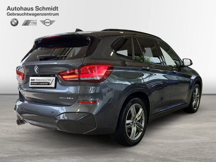 BMW X1, X1 XDRIVE25E, 2021, 76504 km