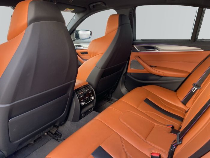 BMW Seria 5, M5 LIMOUSINE, 2021, 76919 km