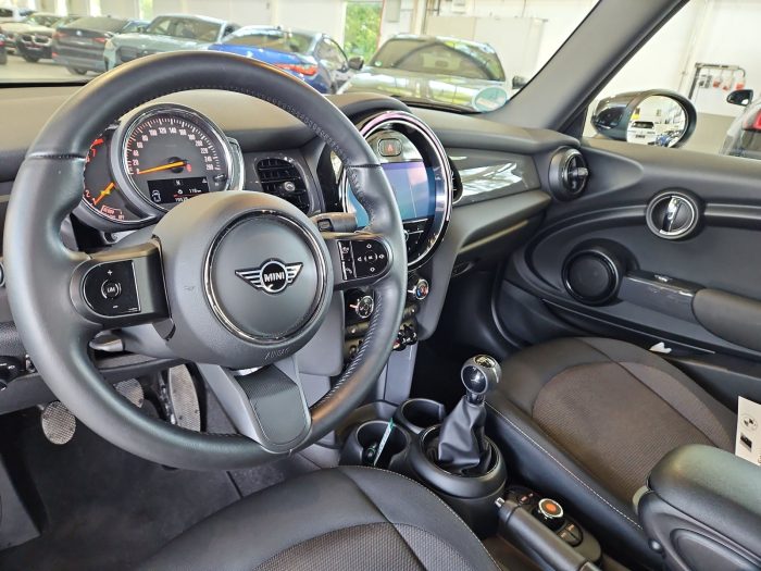 MINI , ONE, 2021, 19520 km