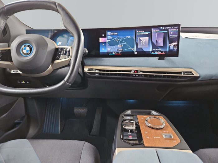 BMW iX, IX XDRIVE40, 2021, 52879 km