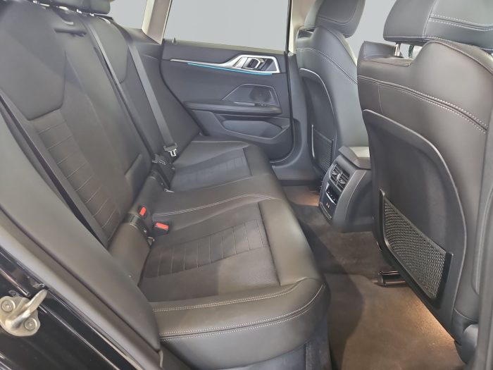 BMW Seria 4, I4 EDRIVE40, 2022, 14250 km