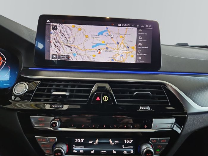 BMW Seria 5, 530D, 2022, 81903 km