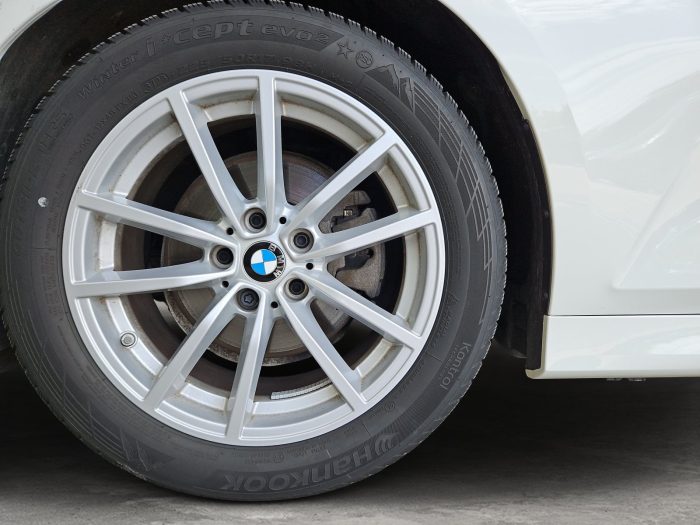 BMW Seria 3, 320D XDRIVE, 2024, 25840 km