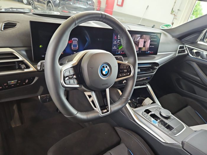 BMW Seria 4, I4 EDRIVE40, 2024, 9871 km