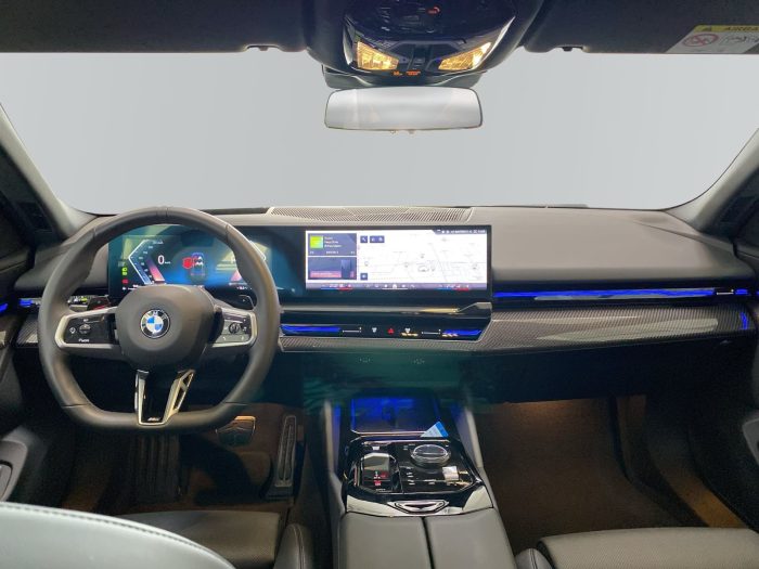 BMW Seria 5, 520D, 2024, 22386 km