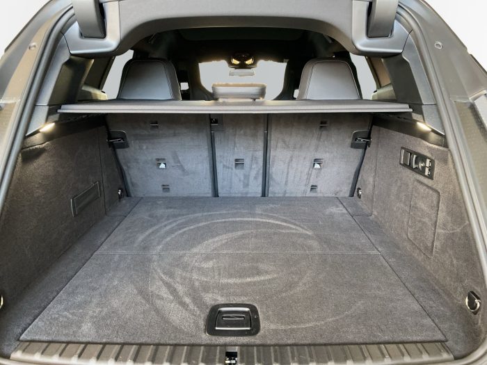 BMW iX, IX M60, 2023, 3669 km