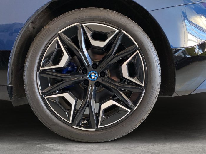 BMW iX, IX M60, 2023, 3669 km