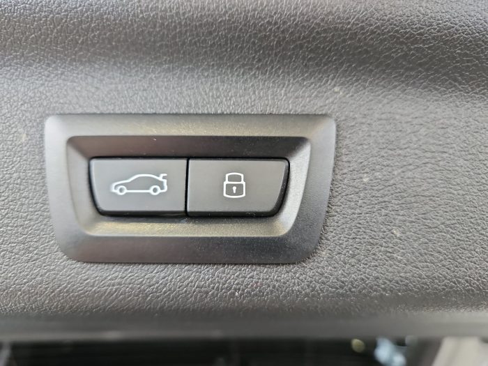 BMW iX, IX1 XDRIVE30, 2023, 15335 km