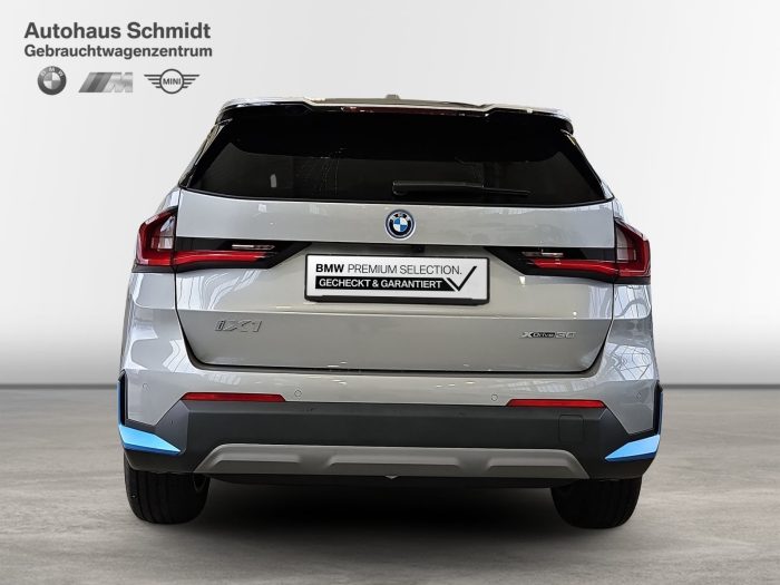 BMW iX, IX1 XDRIVE30, 2023, 15335 km