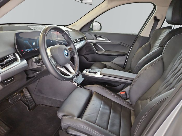 BMW iX, IX1 XDRIVE30, 2023, 15335 km