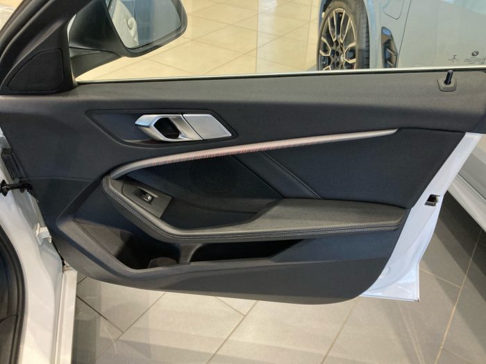 BMW Seria 1, 118I, 2022, 75593 km