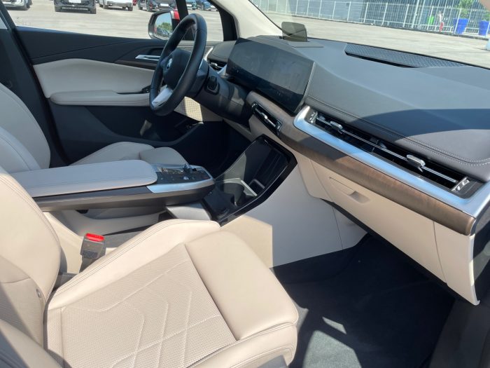 BMW Seria 2, 225E XDRIVE ACTIVE TOURER, 2024, 8861 km