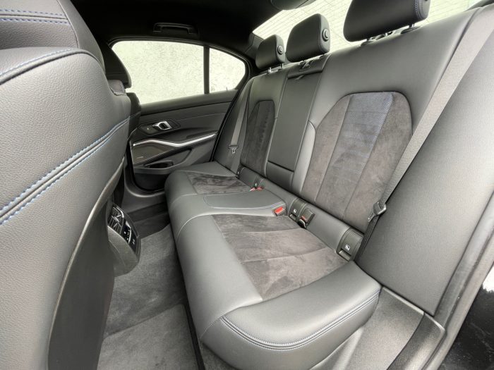 BMW Seria 3, 320D XDRIVE, 2024, 8801 km