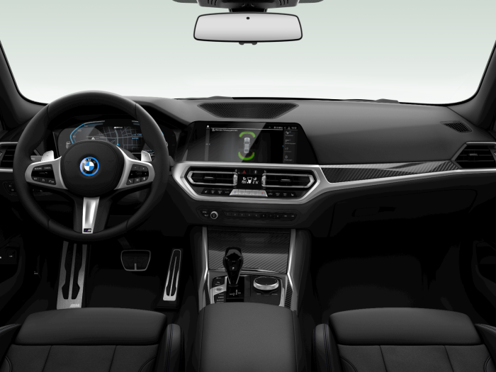 BMW Seria 3, 330E XDRIVE, 2021, 82800 km