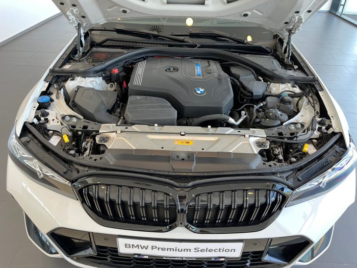 BMW Seria 3, 330E XDRIVE, 2022, 29321 km